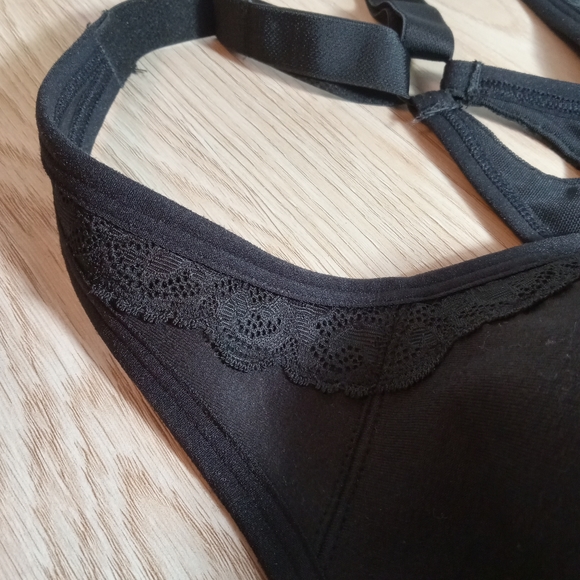 Like New: Cacique 40F Cotton Lightly Lined No Wire Bra - Picture 4 of 7